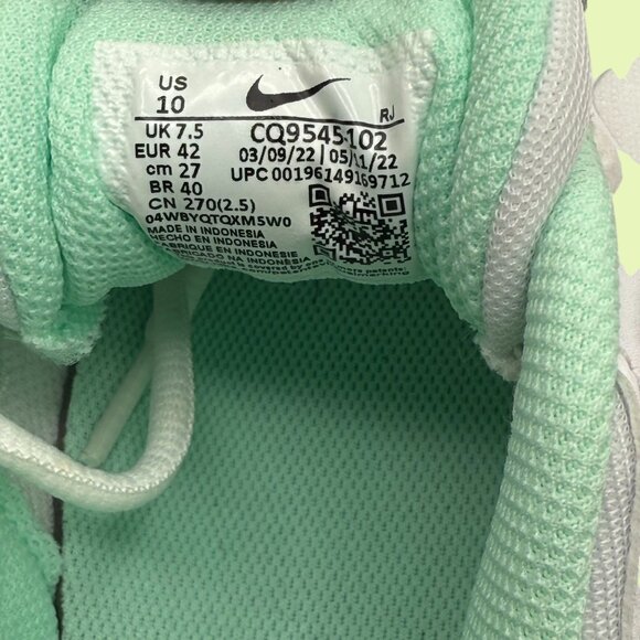 Size‎ 10 - Nike Legend Essential 2 White Mint Silver Foam Women - Picture 14 of 14